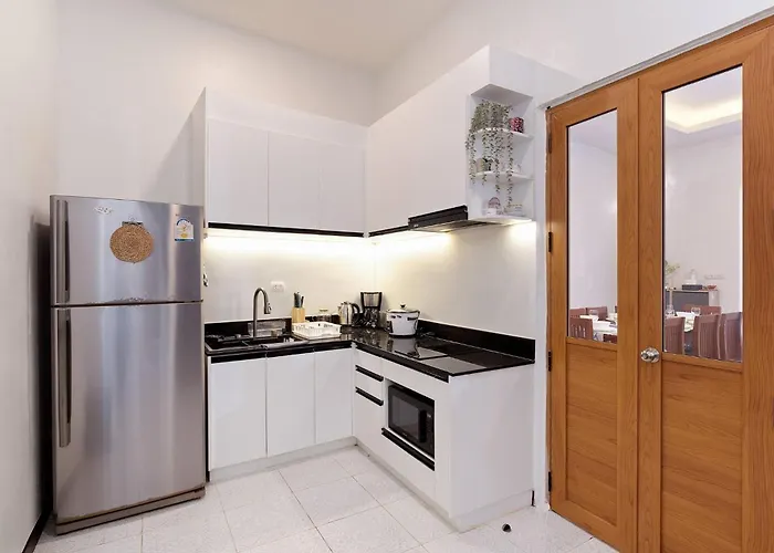 Spacious Heritage House Prime Location Family Feriehus